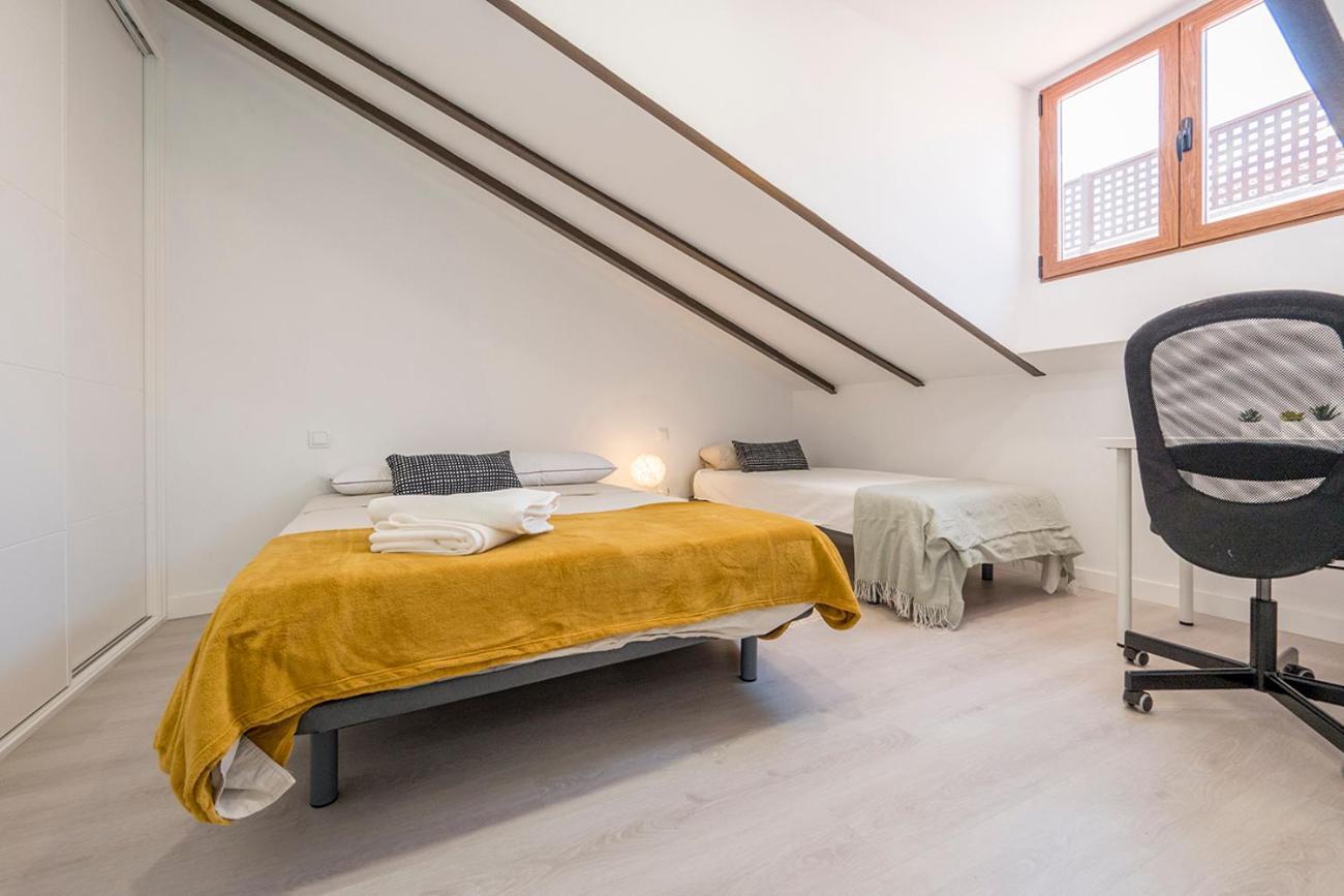 Exclusivo Atico Con Terraza En Plaza Mayor Madrid Exterior foto